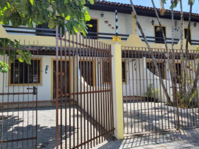 Casa na Martim de Sá 50 m do mar- Ipé